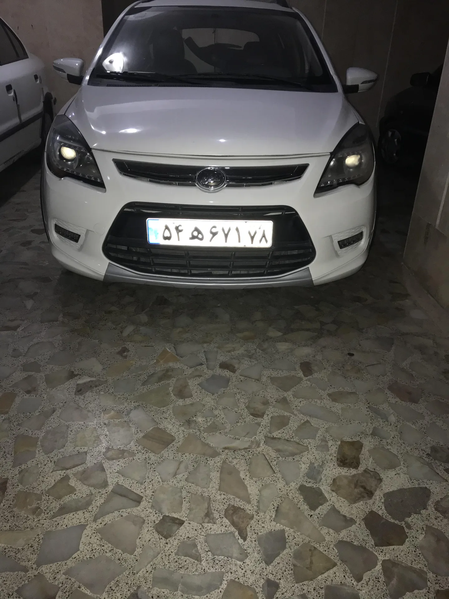 لیفان X50