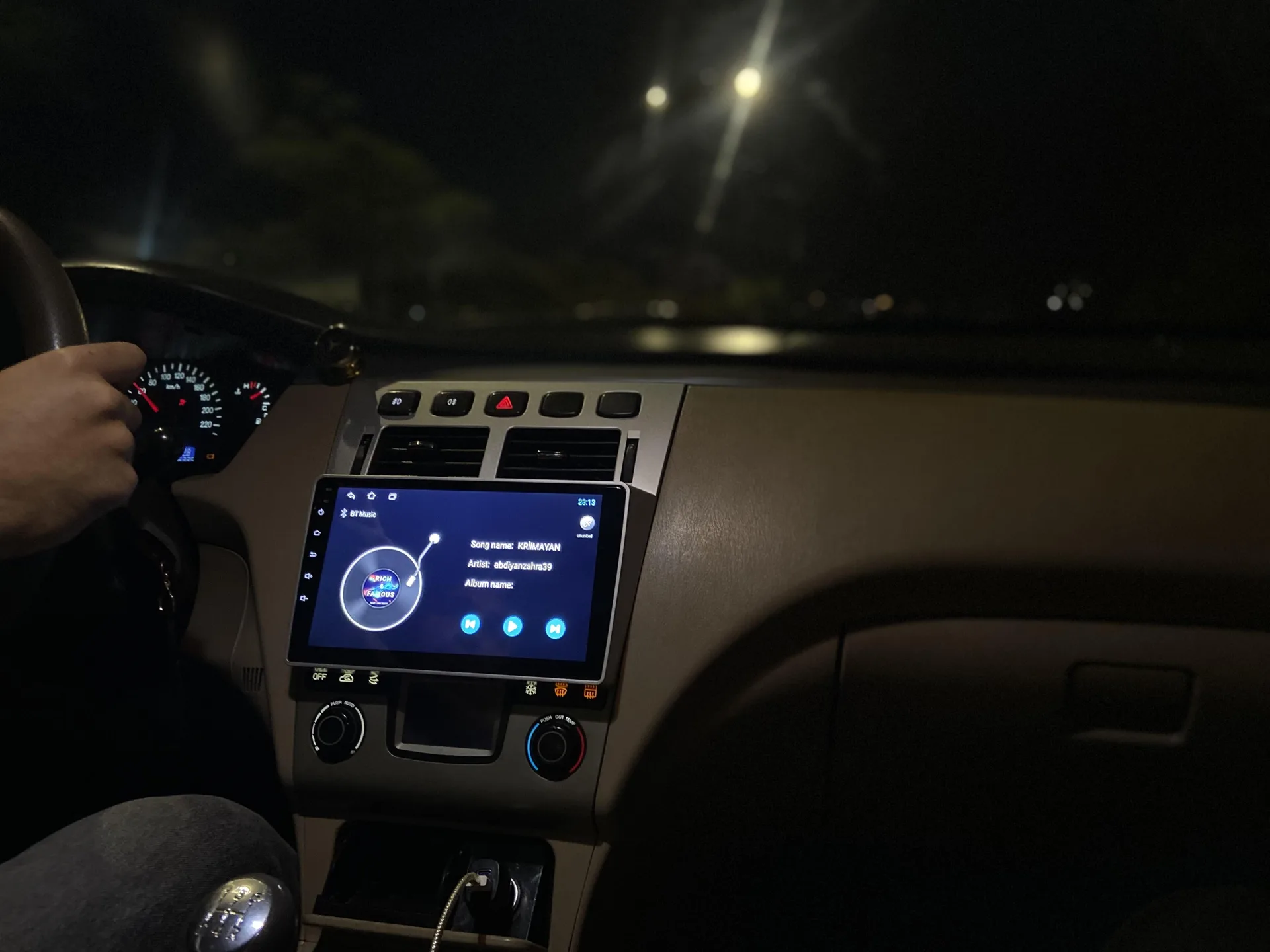 ام وی ام  530 3