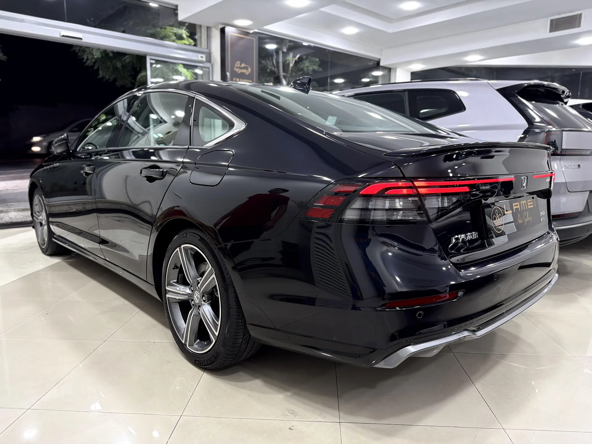 هوندا  آکورد e:PHEV 5