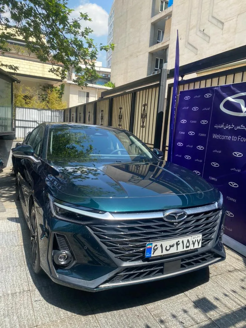 فونیکس آریزو 8 (Z8)