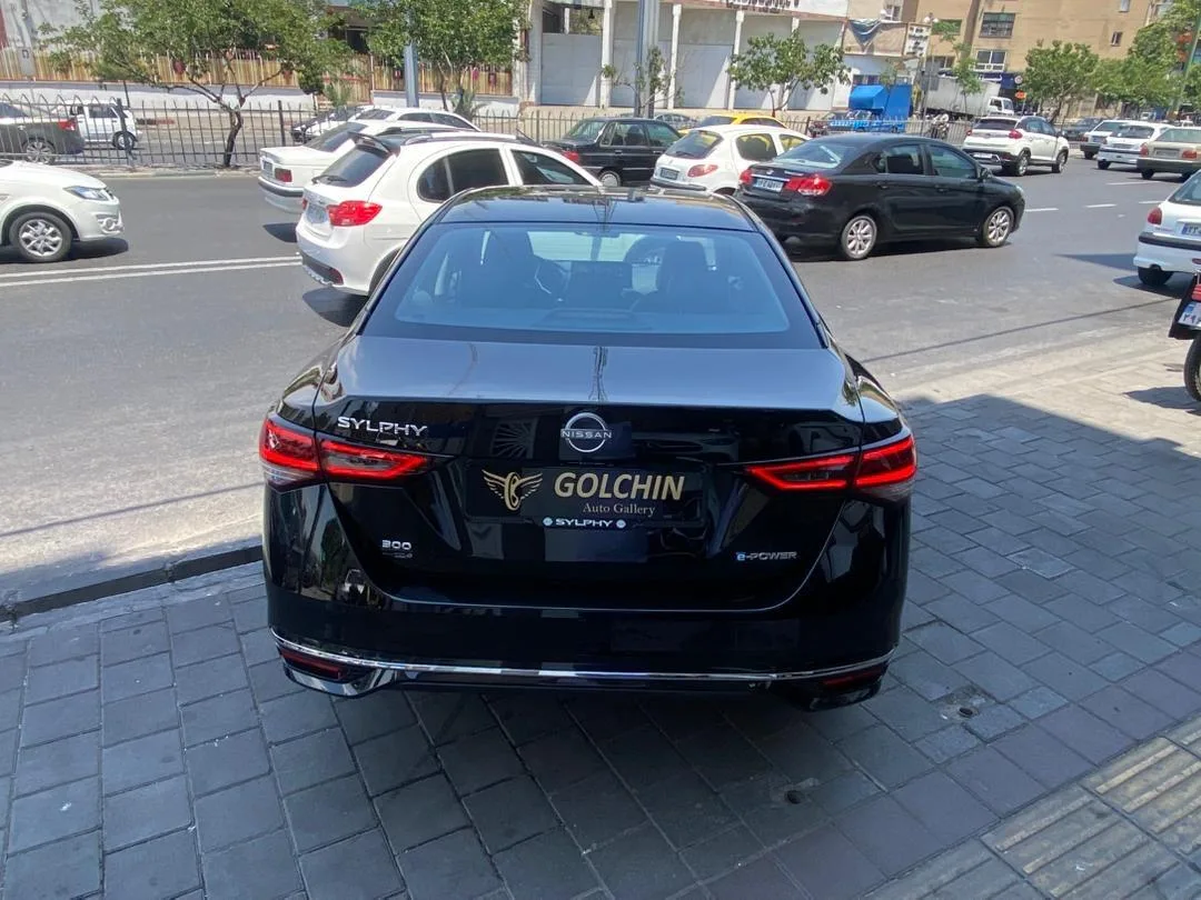 نیسان  سیلفی e-POWER 15