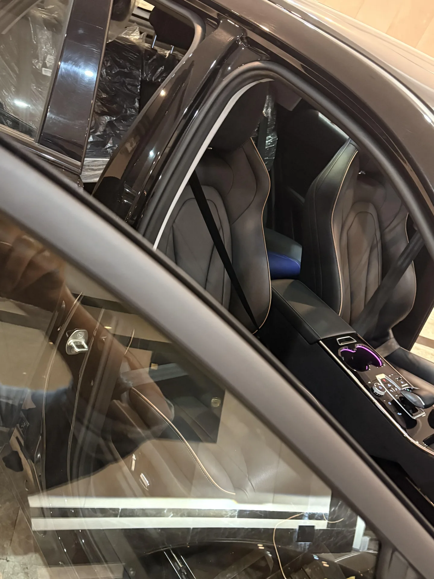فونیکس  FX 4