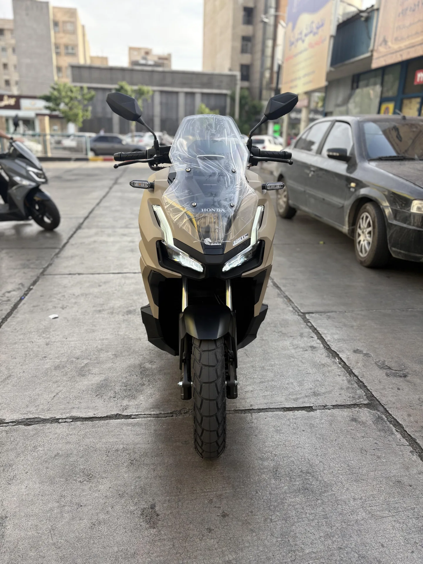هوندا  ADV 160 2