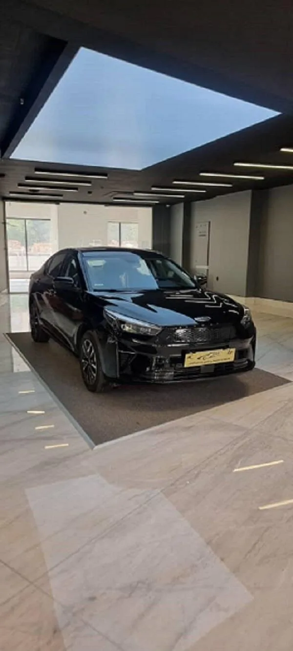 کی ام سی eJ7