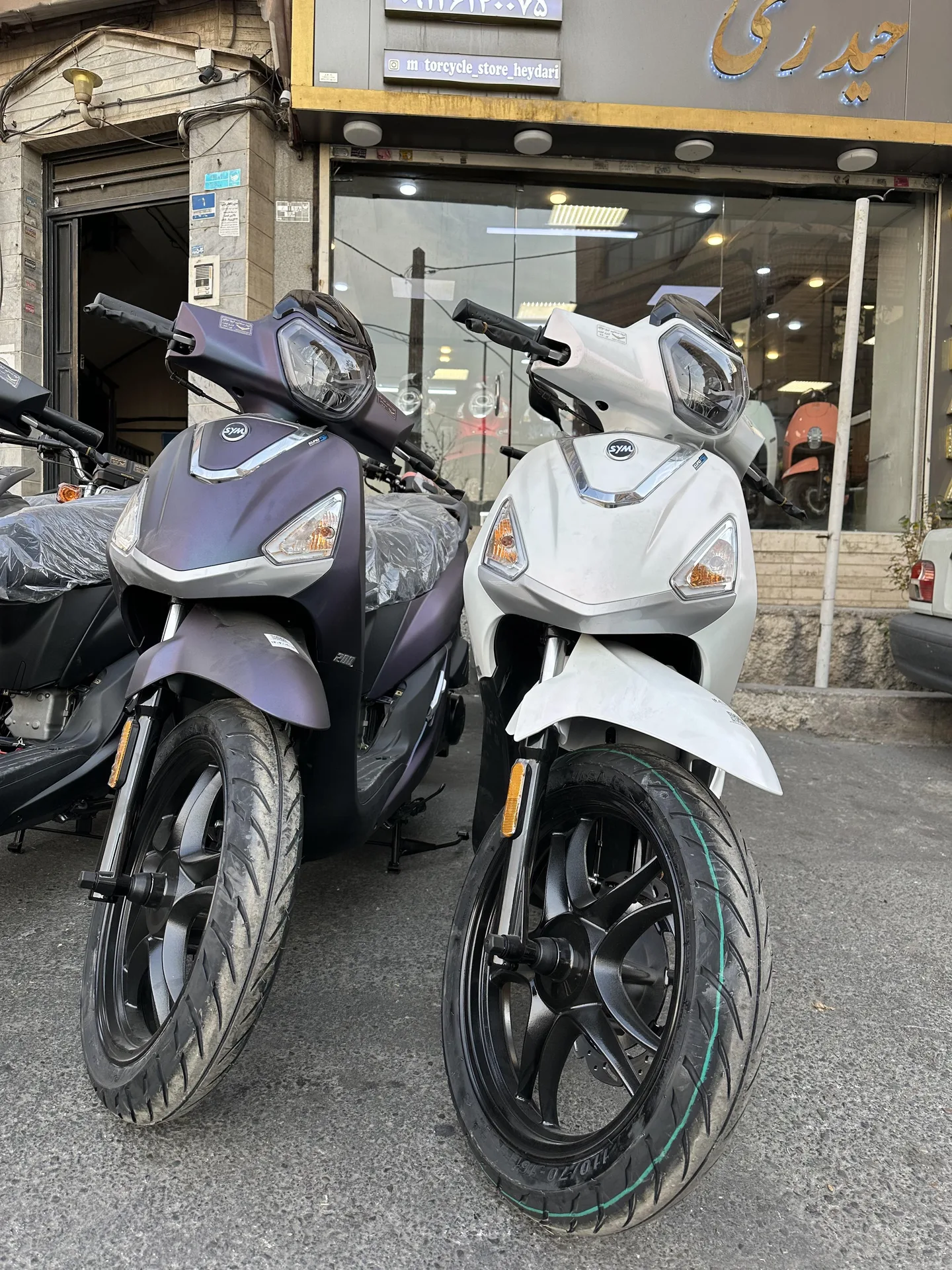اس وای ام  گلکسی SF180 2