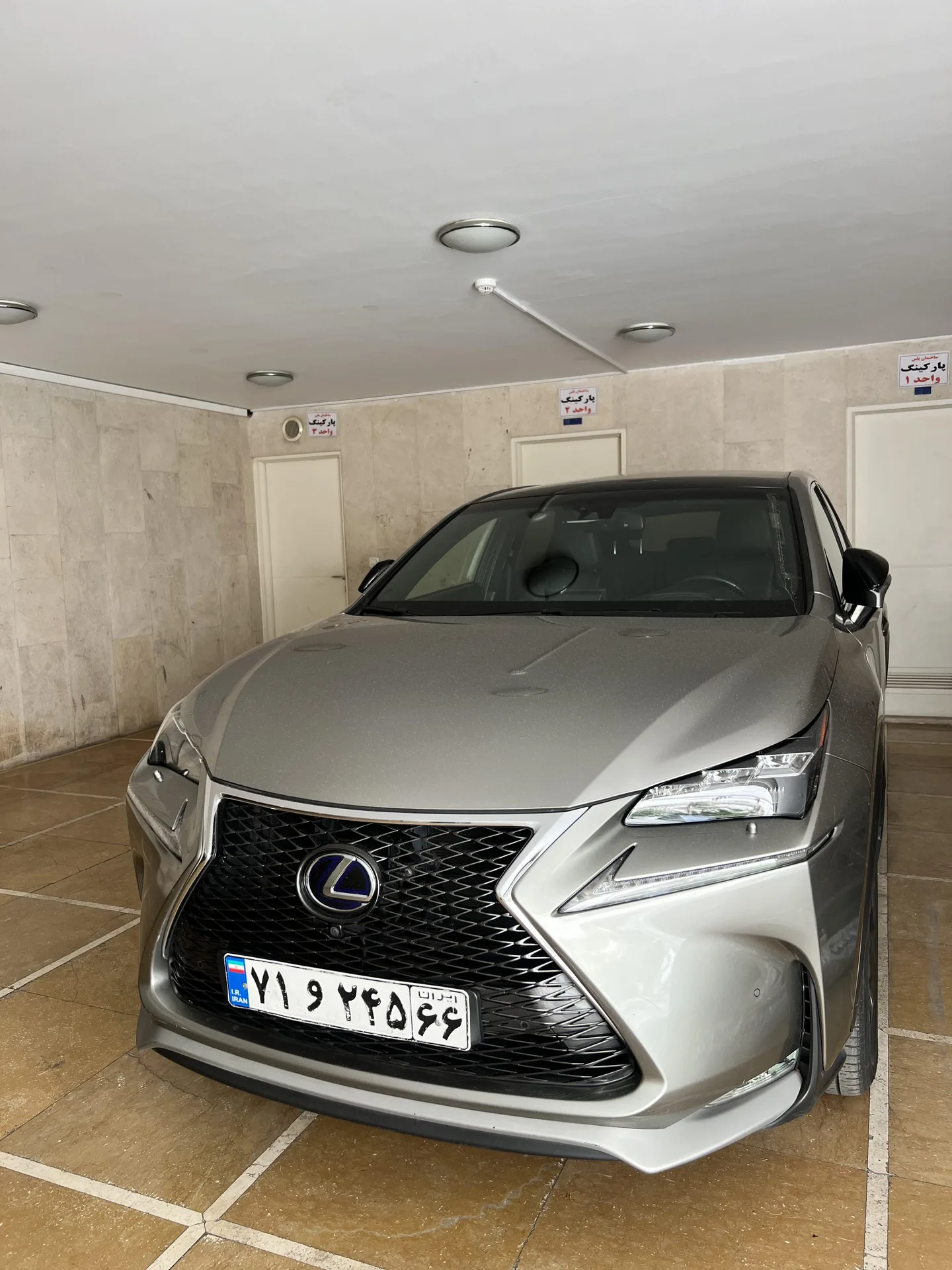 لکسوس NX هیبرید
