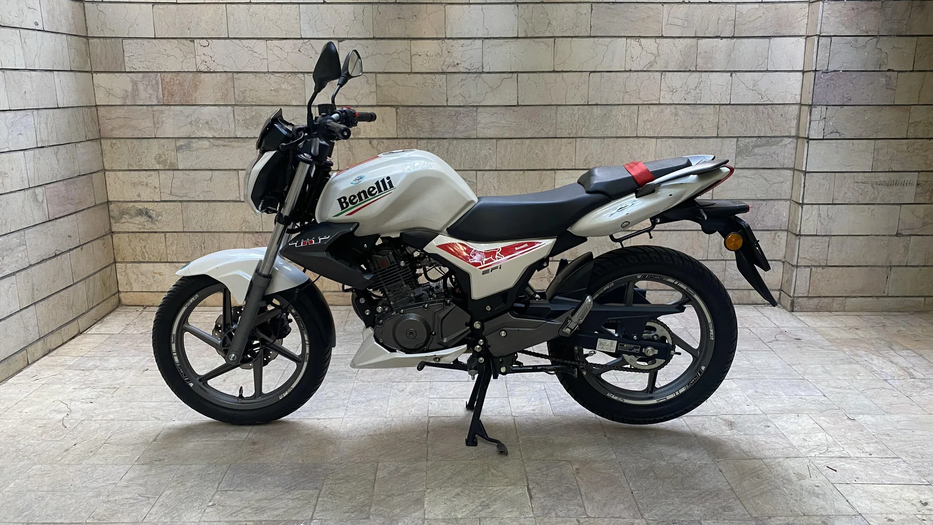 بنلی  TNT 150 2