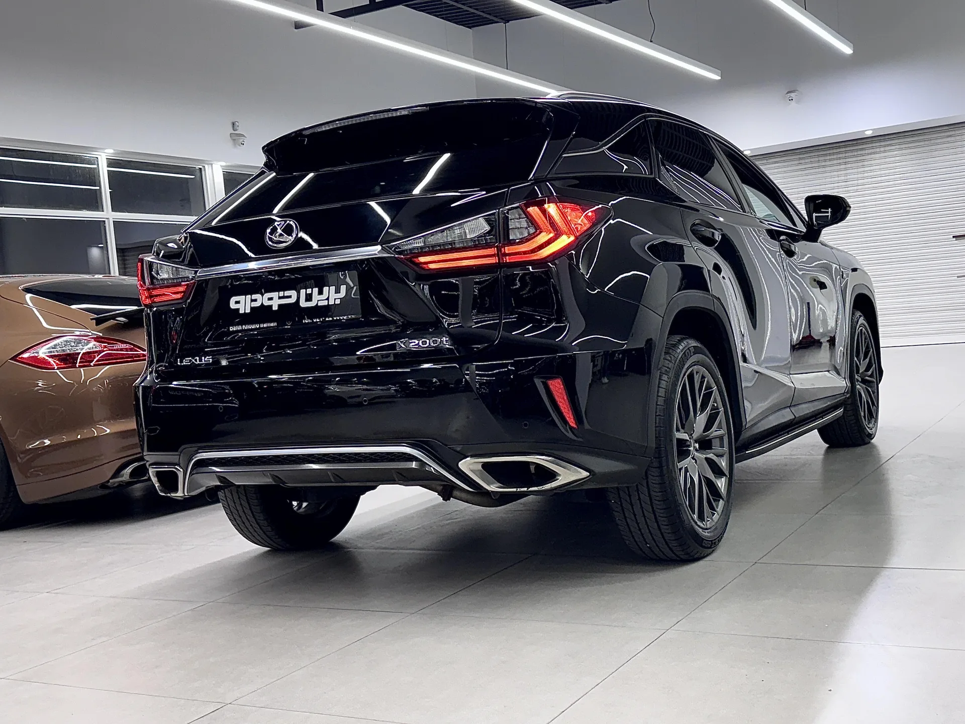 لکسوس  RX 4
