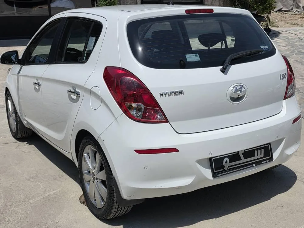 هیوندای  i20 6