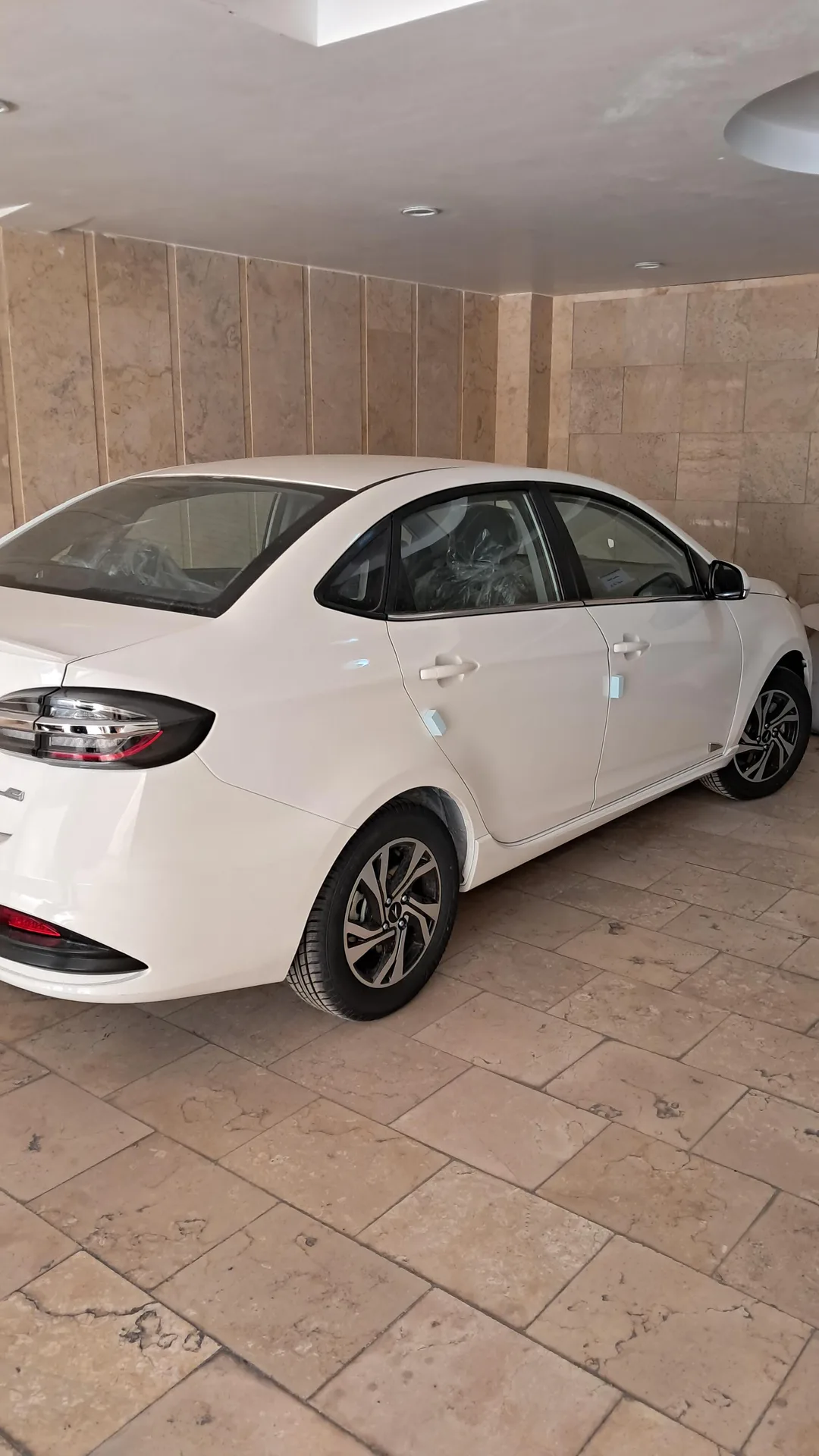 کی ام سی  ایگل 2