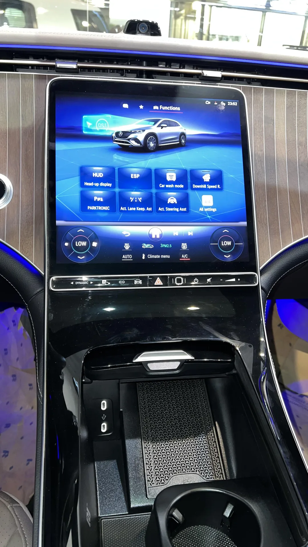 بنز  EQE SUV 5