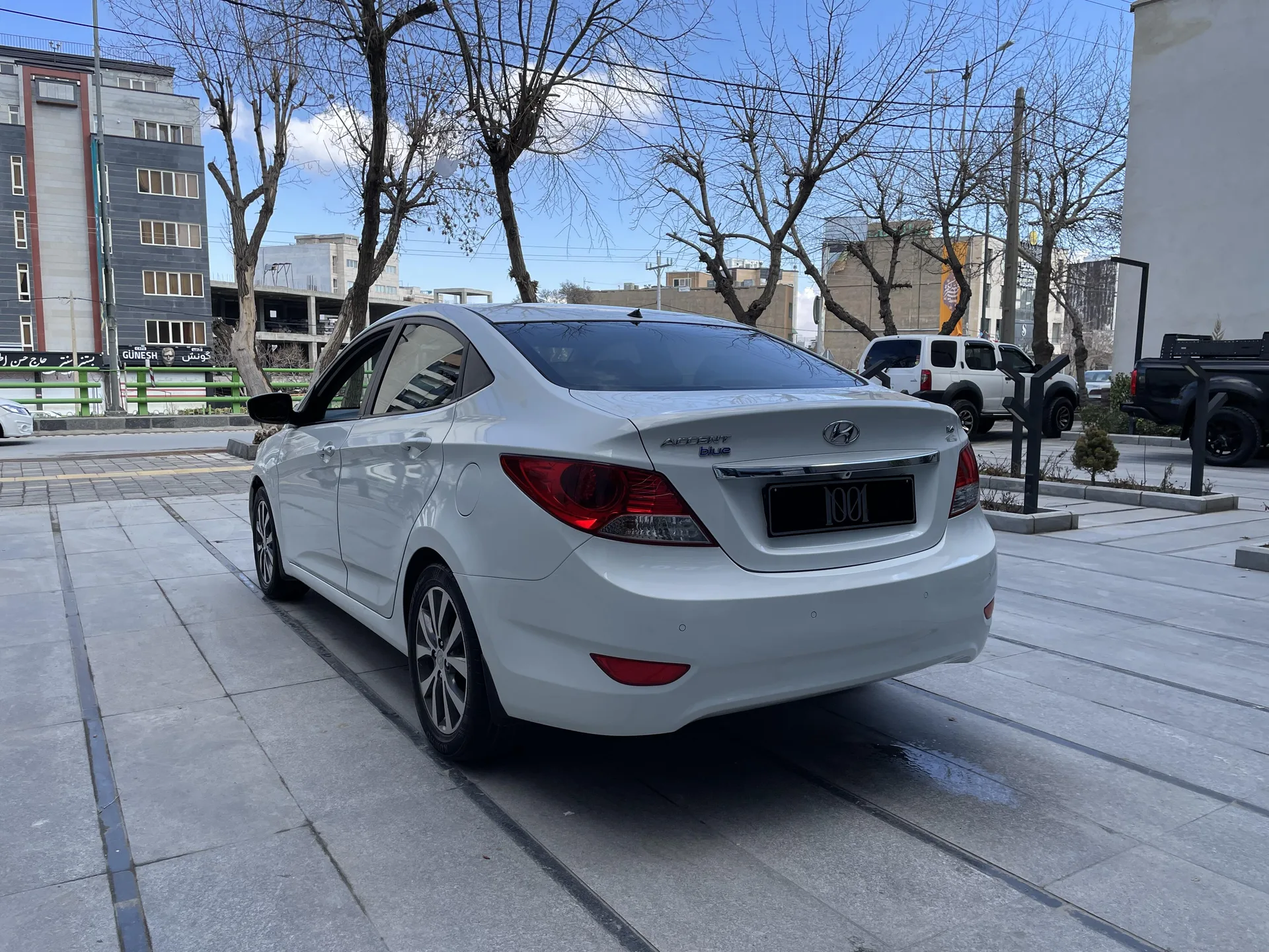 هیوندای  اکسنت 5