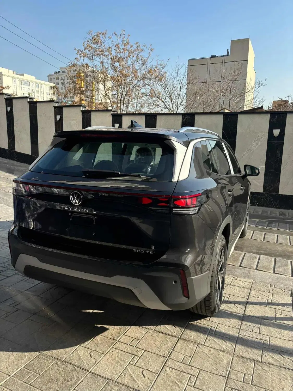 فولکس  تایرون L 3