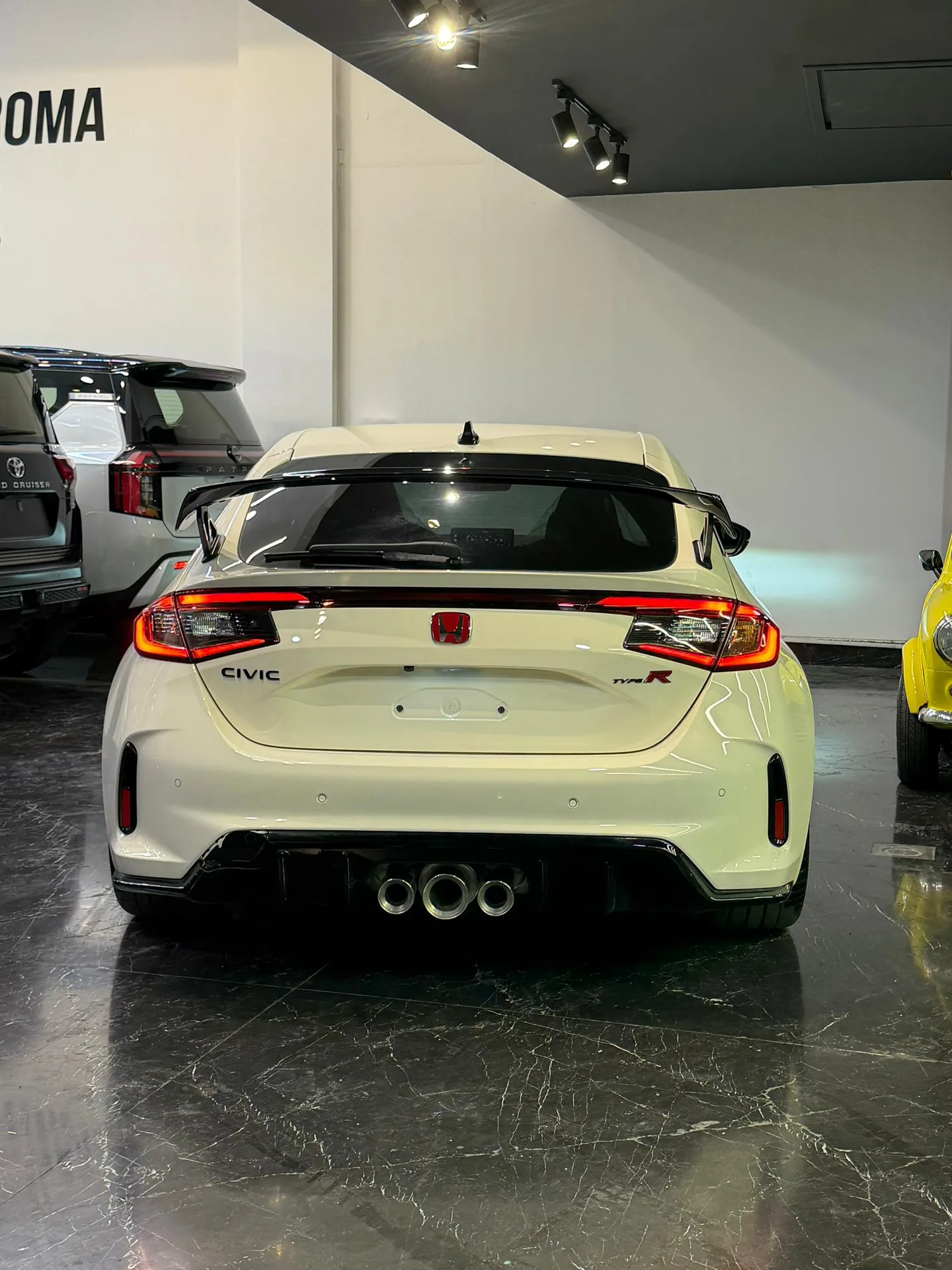 هوندا  سیویک تایپ R 6