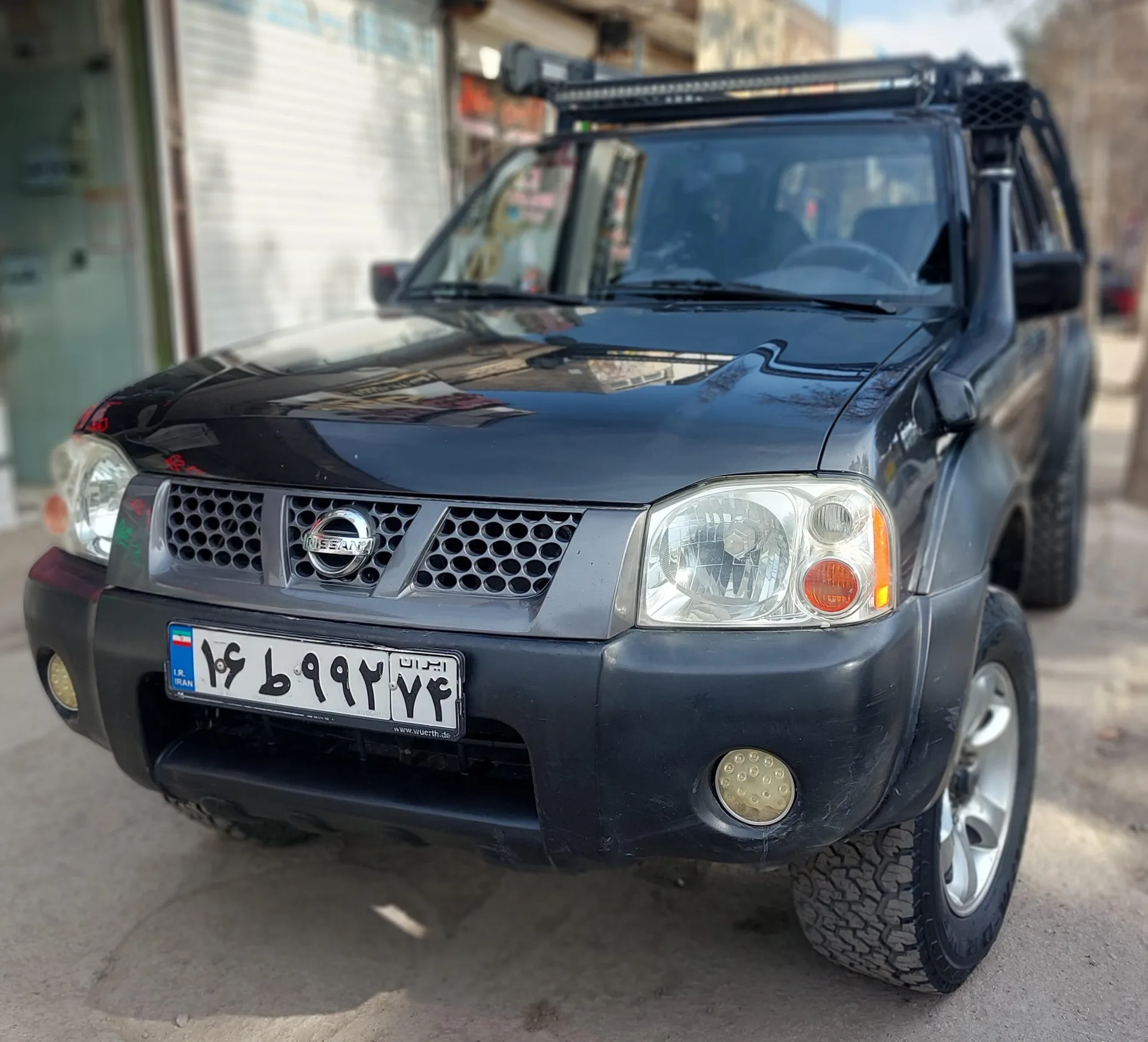 نیسان رونیز