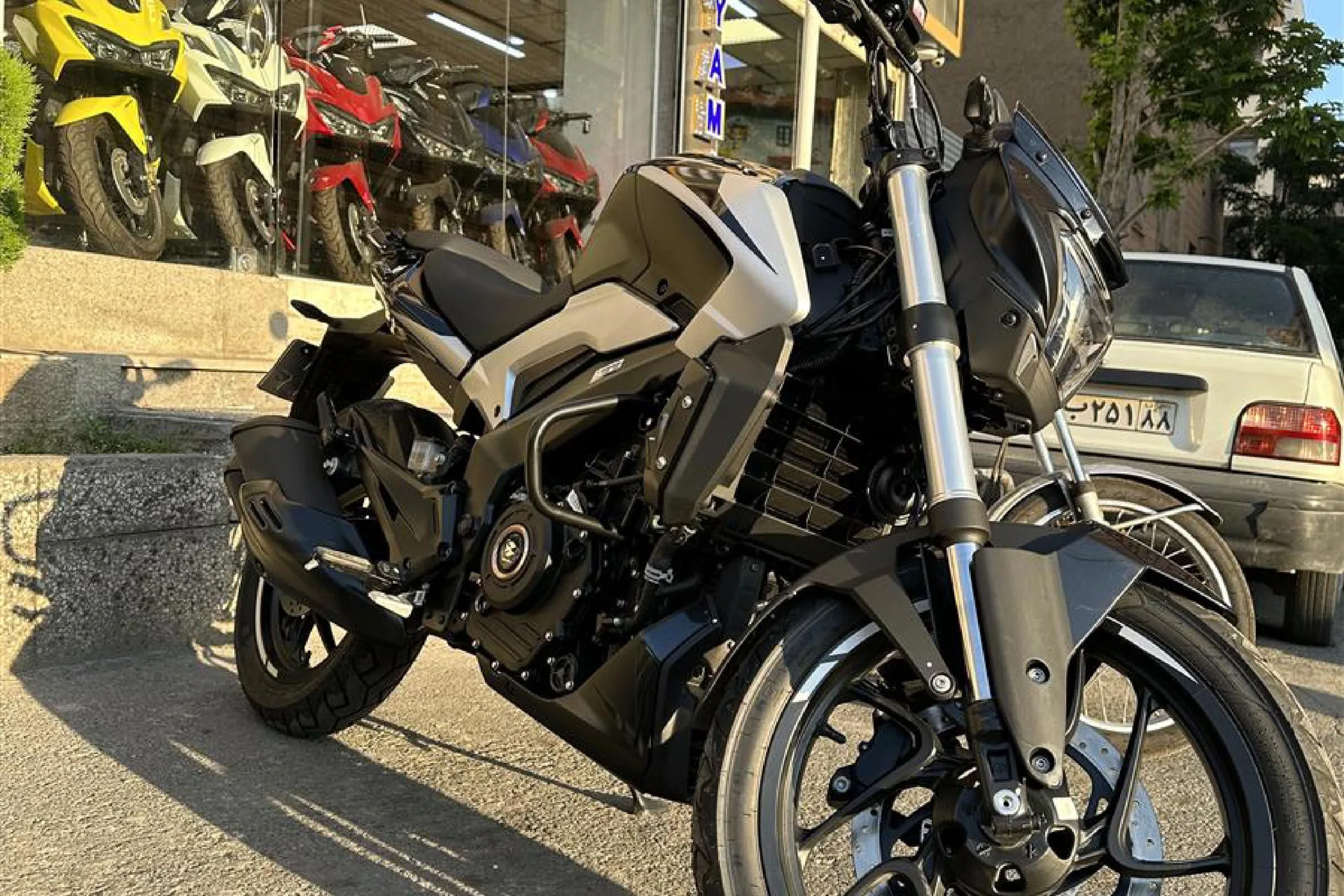 باجاج  دومینار 250 3