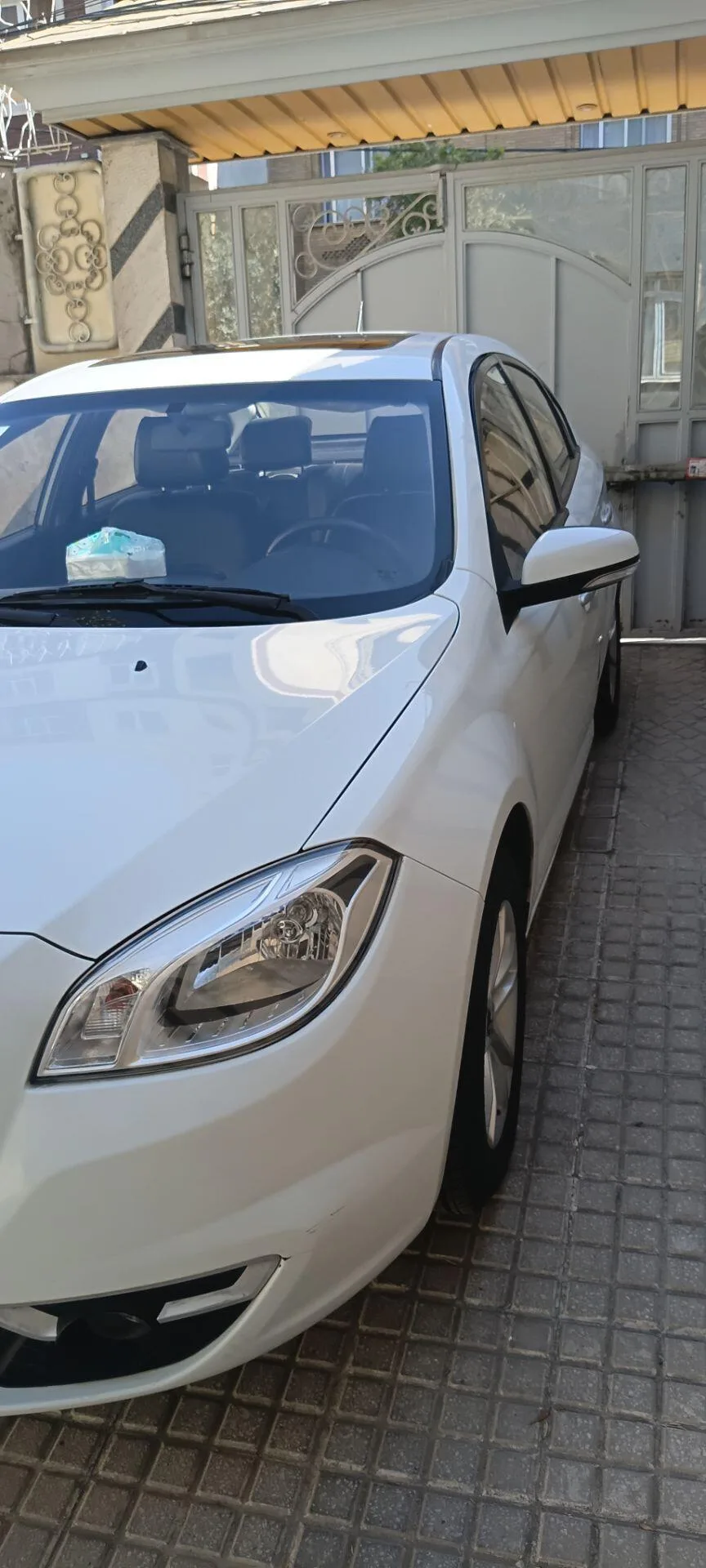 برلیانس H330