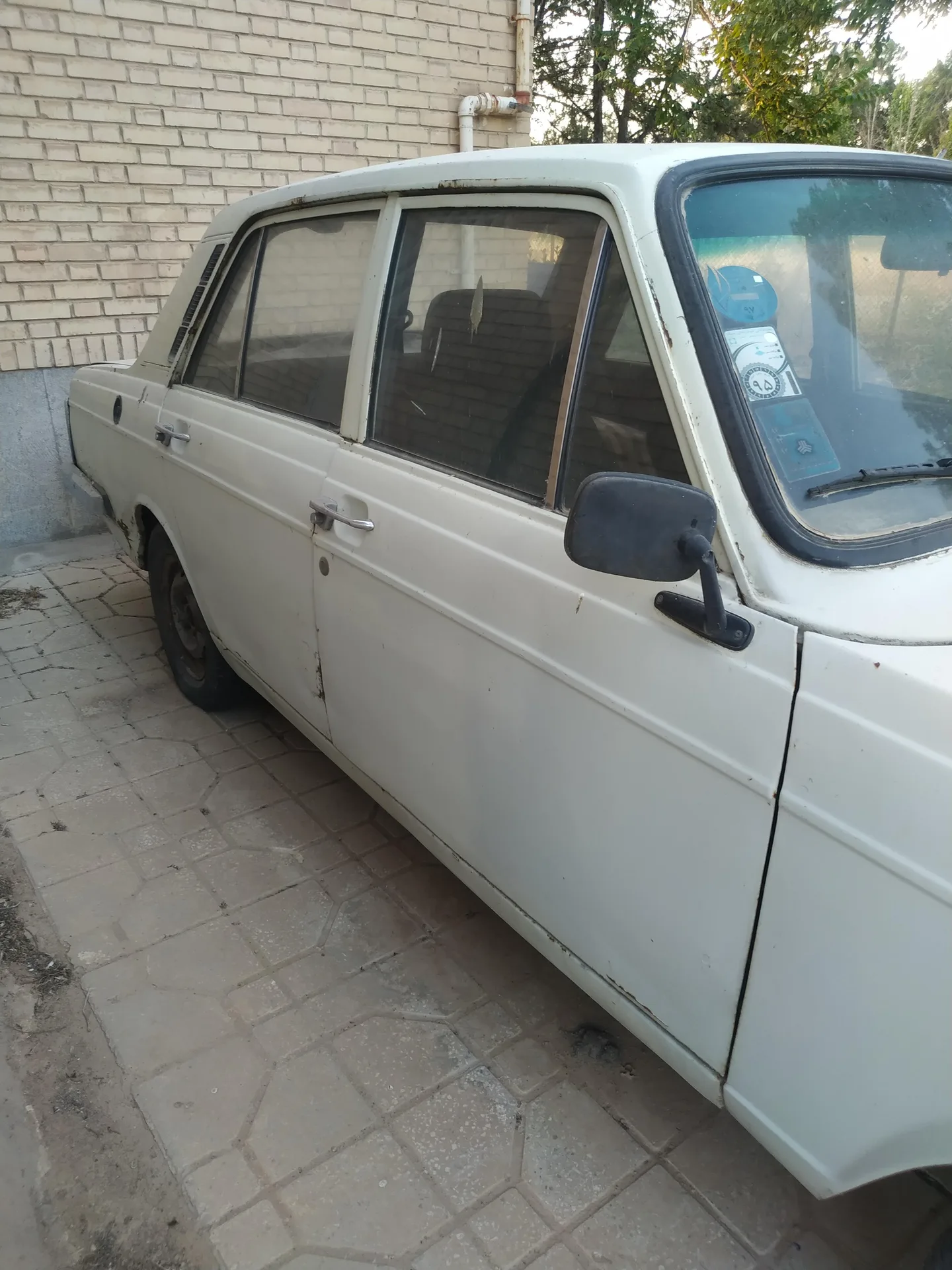 پیکان  سدان 4