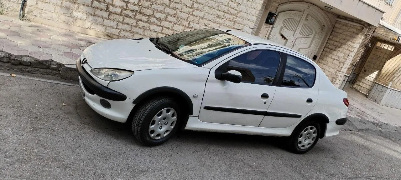 پژو 206 SD