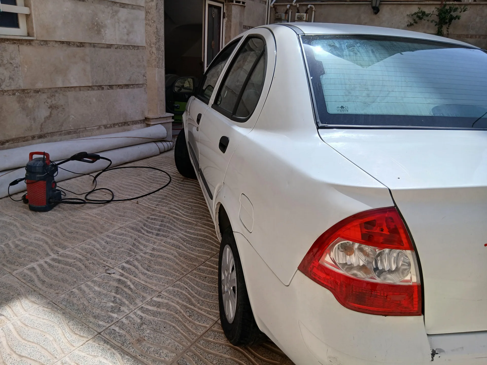 تیبا  صندوق دار 3