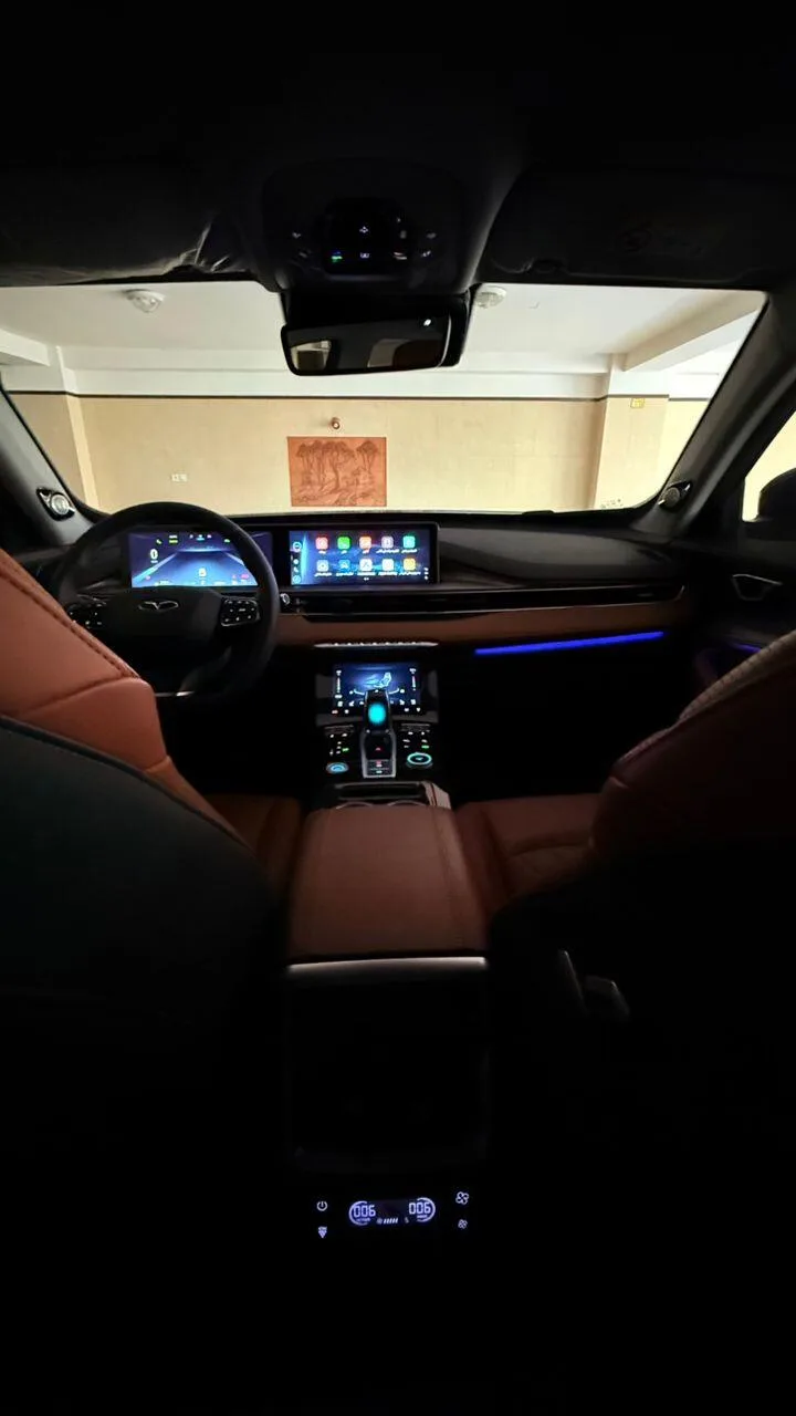 فونیکس  تیگو 8 پرو هیبرید (F8 PRO PHEV) 4