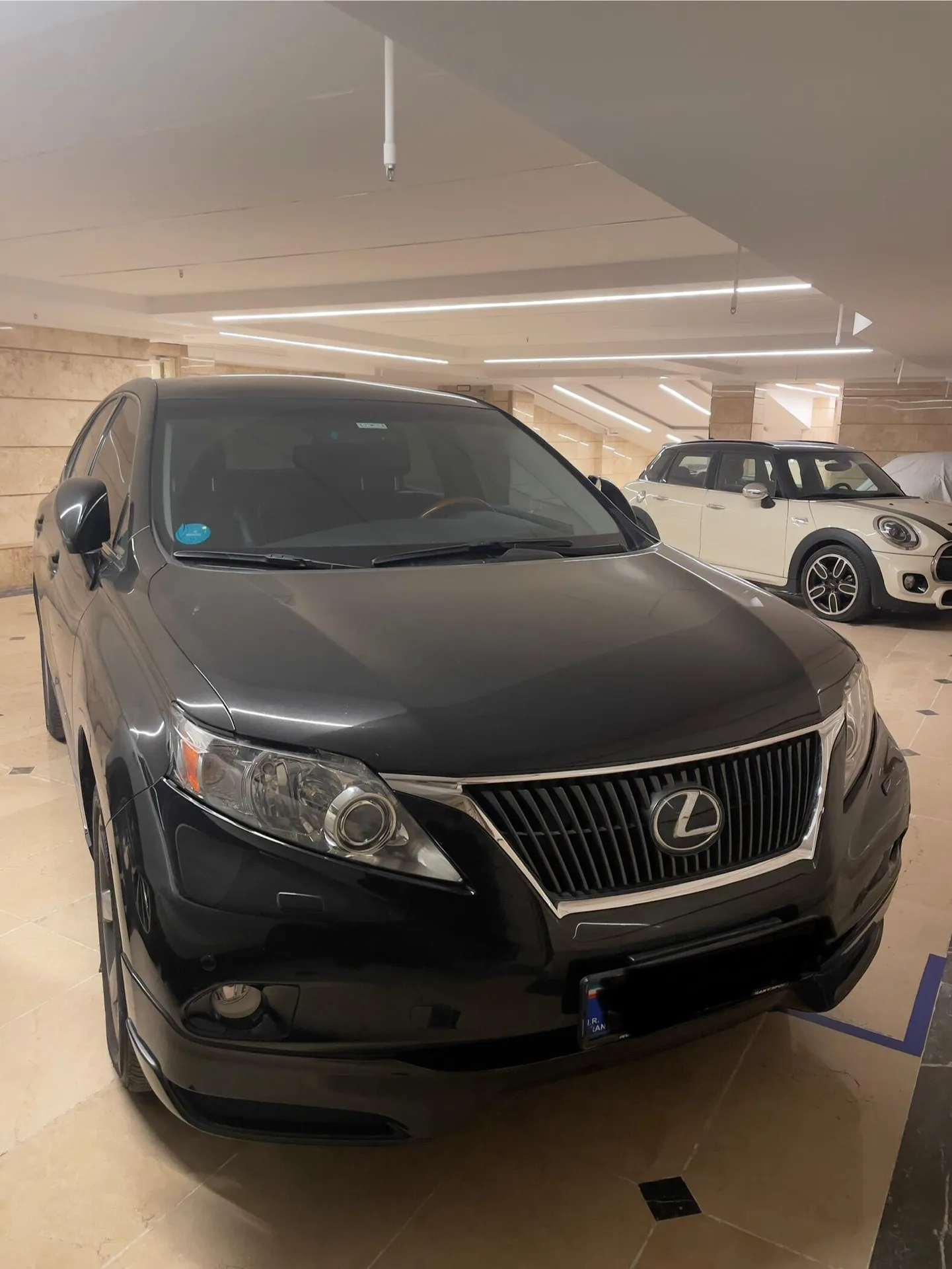لکسوس  RX 4