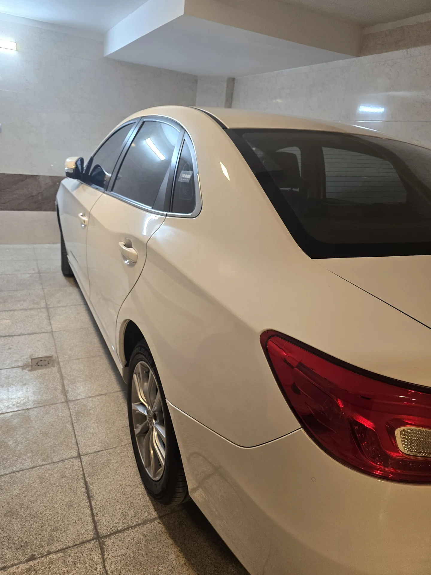 بسترن  B30 2