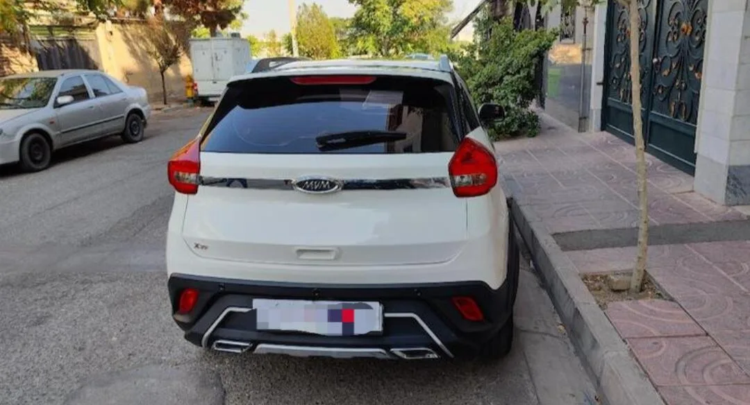 ام وی ام  X22 2