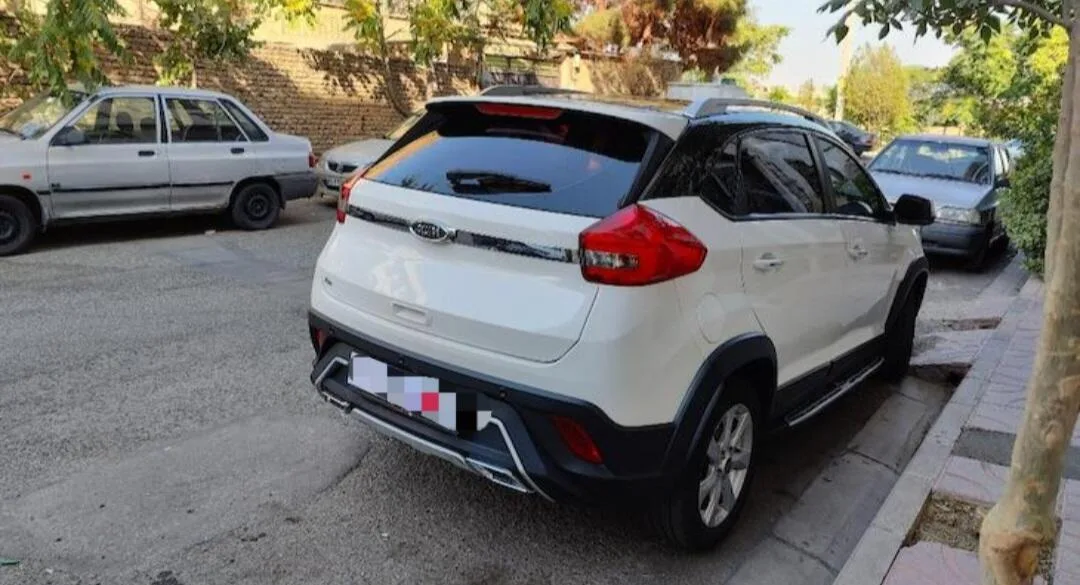 ام وی ام  X22 4