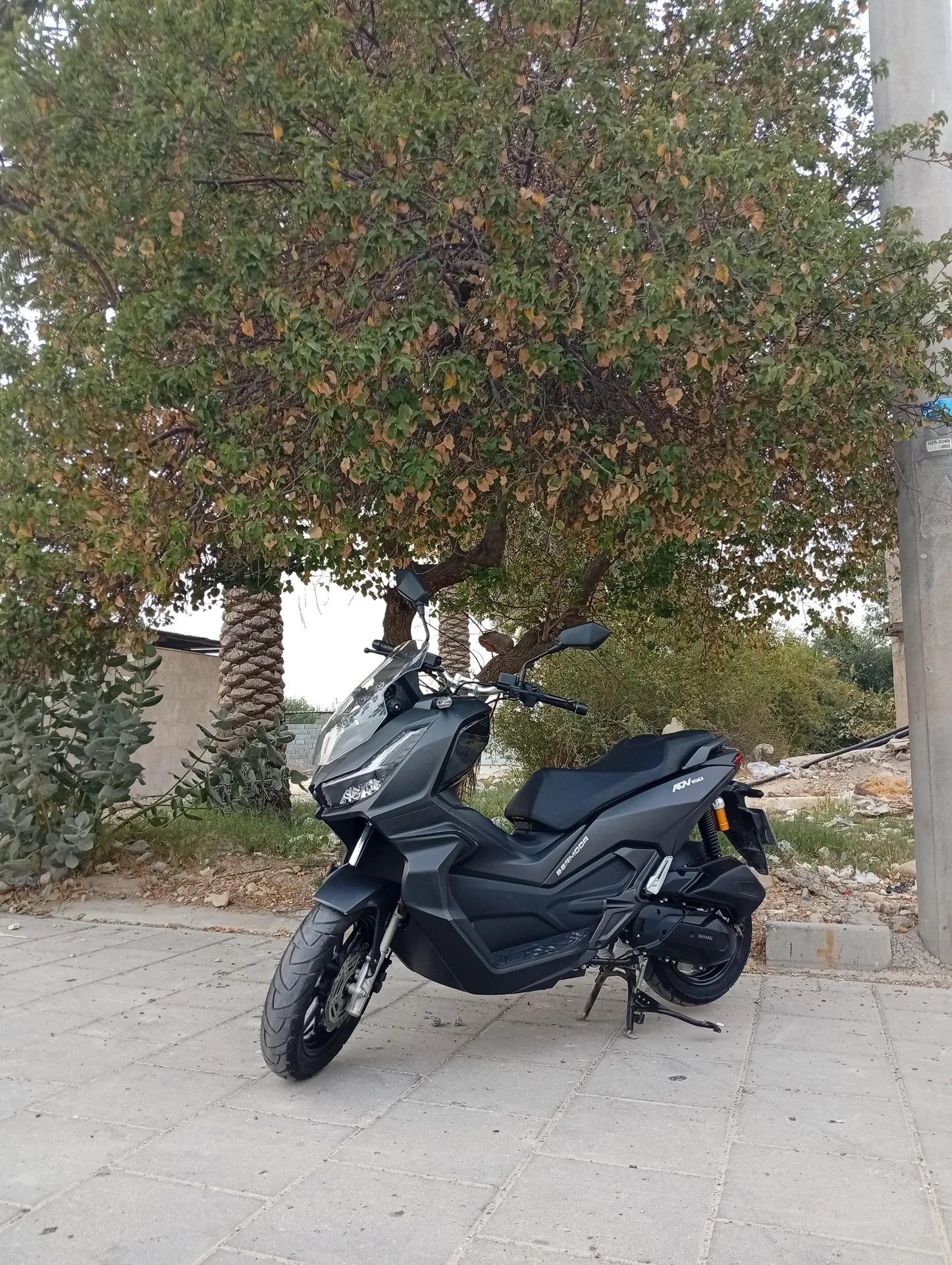 همراه سیکلت  ADV 150 3