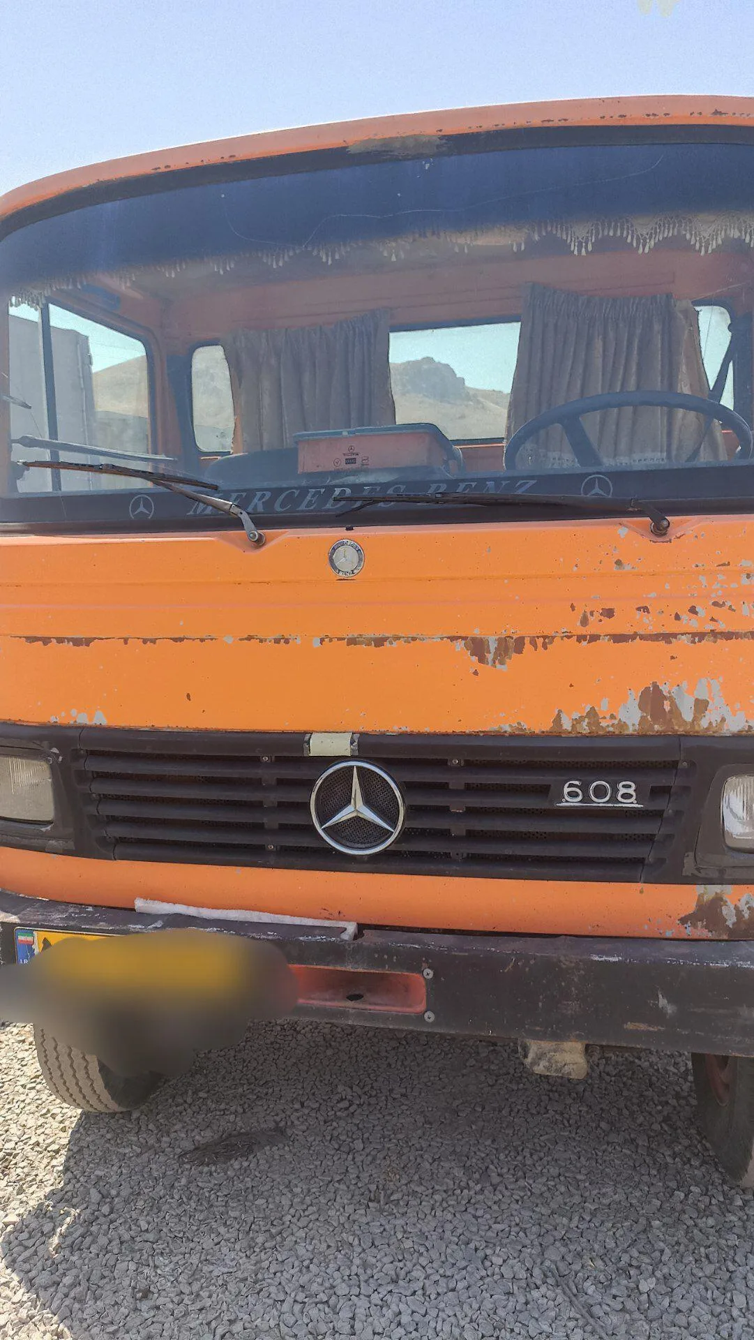 خاور 608