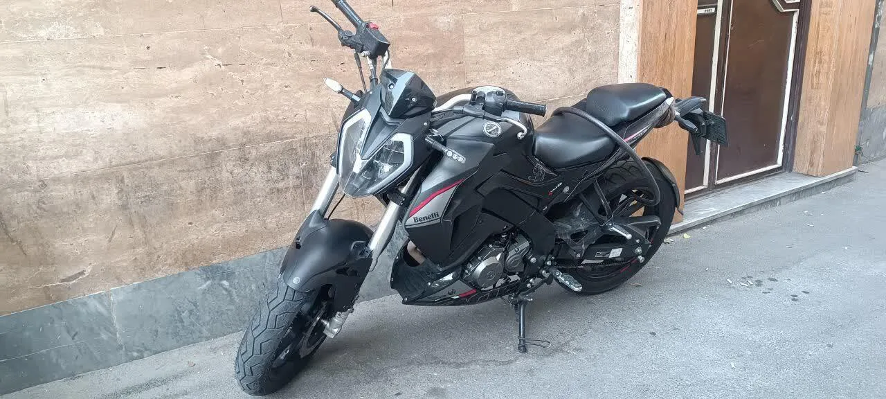 بنلی TNT 180S
