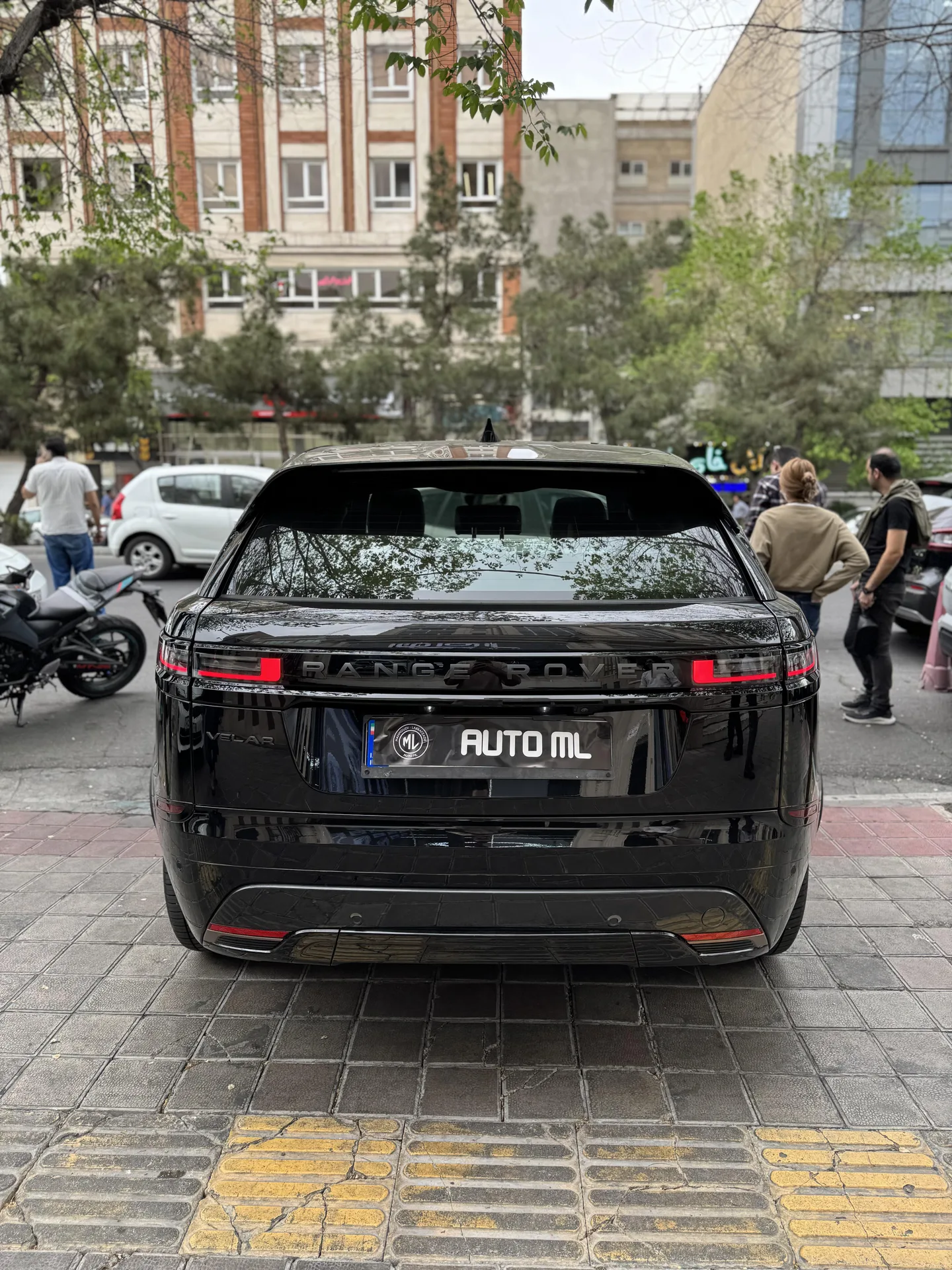 لندرور  رنجرور ولار 2