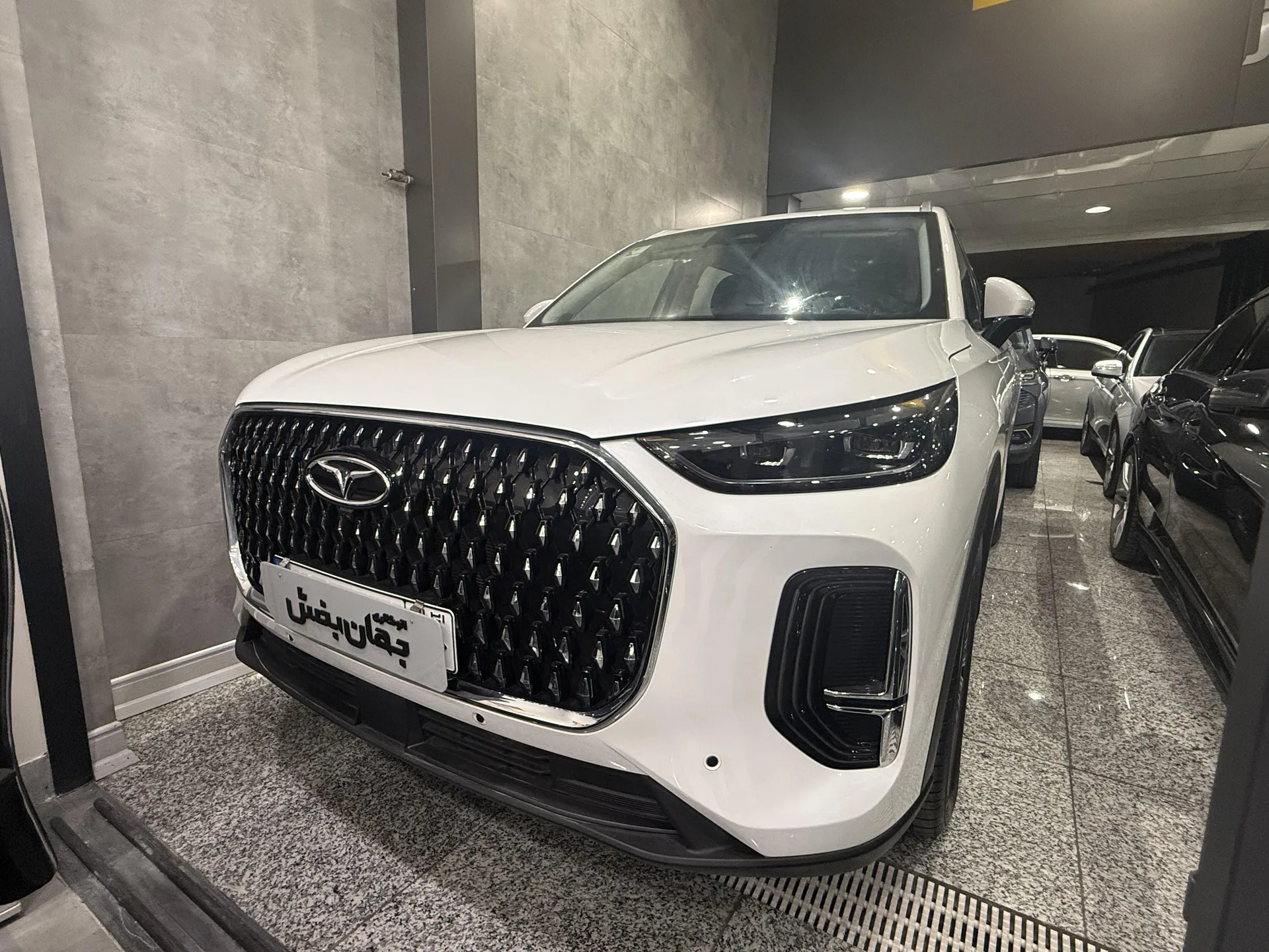 فونیکس F9